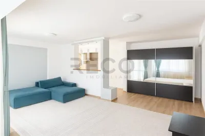 RECO Apartament 3 camere, zona Nufarul, etaj 5/8, lift, 60 mp utili - foto 11