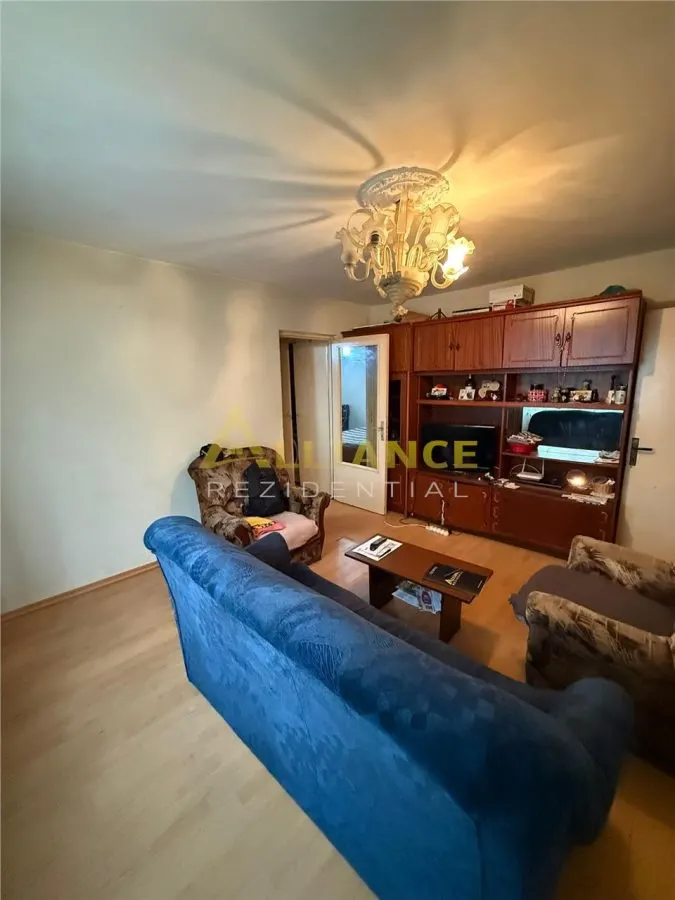 Berceni-Apartament 2 Camere-Semidecomandat - foto 1
