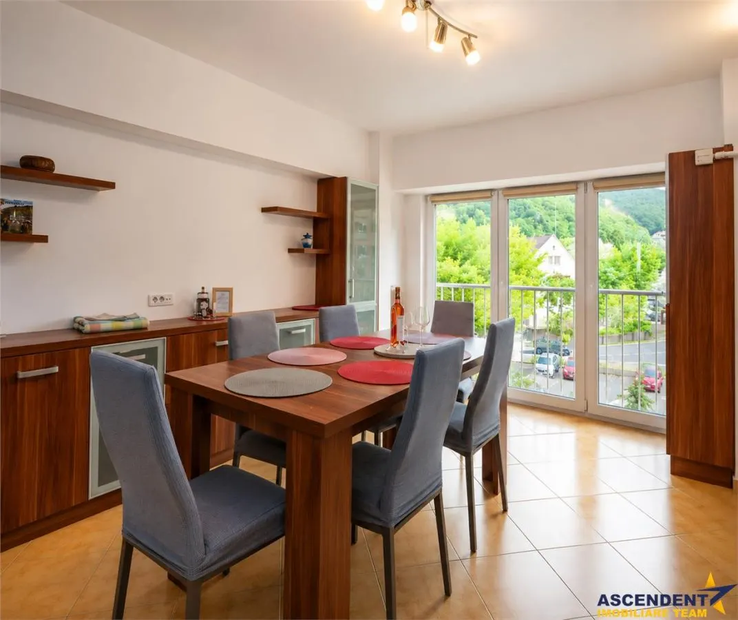 Apartament 3 camere, etaj1, 2 bai, loc parcare,  Racadau, Brasov - foto 2