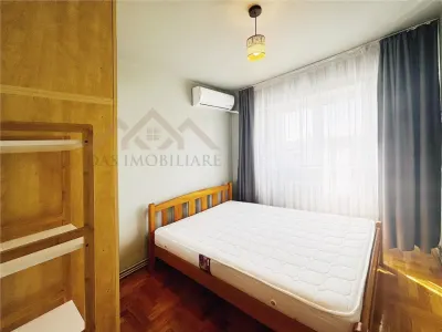 Apartament 3 camere, decomandat, zona Hotel Europa - foto 11