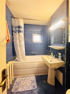 Apartament 3 camere, decomandat, zona Hotel Europa - foto 5