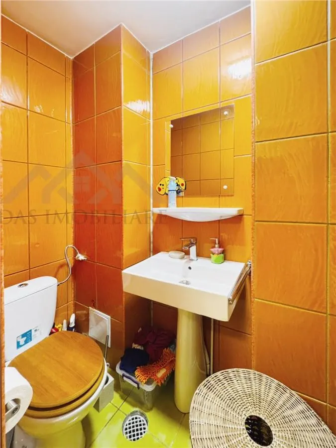Apartament 3 camere, decomandat, zona Hotel Europa - foto 6