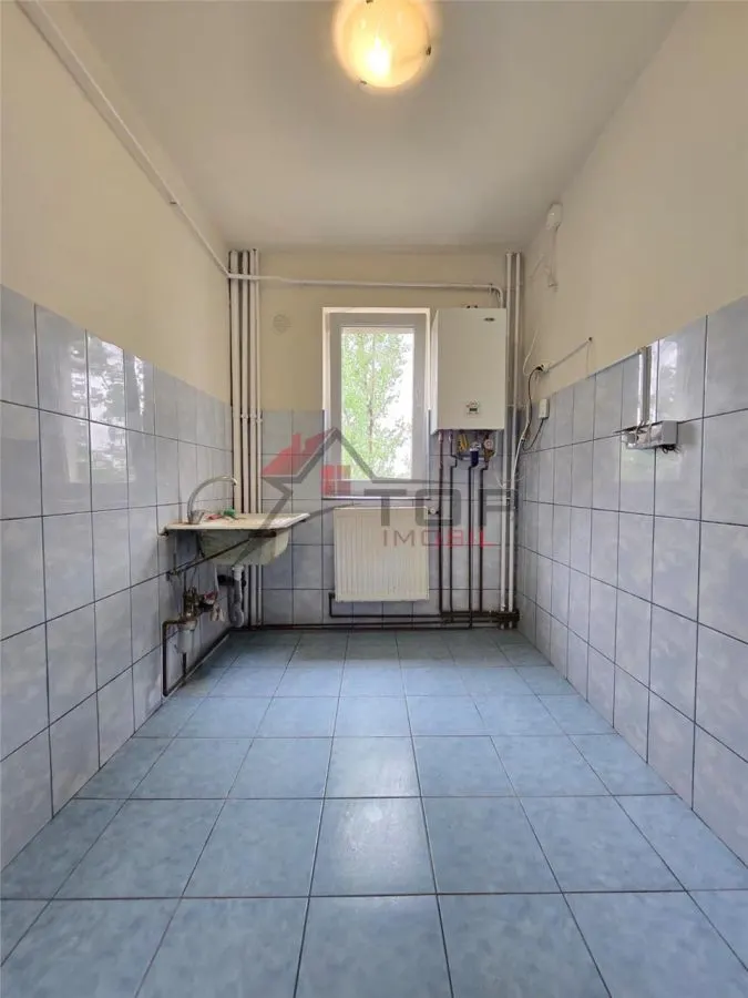Etaj 2 - Mircea cel Batran, 2 camere, liber - foto 9