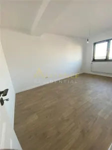 Casa Tip Duplex - 5 camere 4 bai - Mutare Imediata - - foto 11