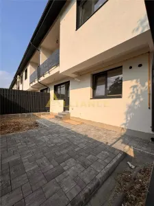 ULTIMA UNITATE DISPONIBILA - Casa Insiruita 4 camere - Gata de mutare - - Popesti-Leordeni