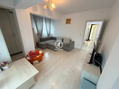 Apartament cu 2 camere decomandat Copou - foto 14