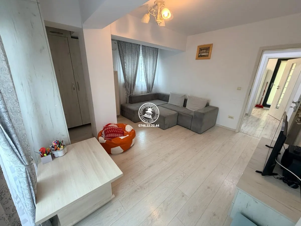 Apartament cu 2 camere decomandat Copou - foto 15
