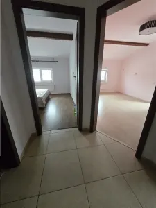 Berceni-Drumul Cretestilor,apartament 2 camere decomandat - foto 8
