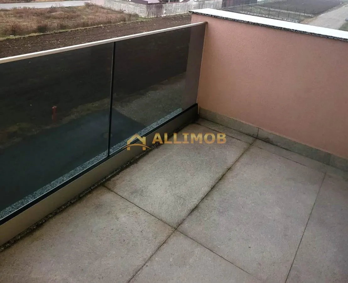 Apartament 2 camere zona Albert - foto 14