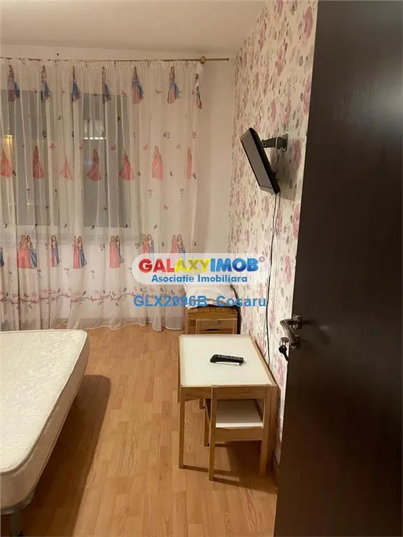 INCHIRIEZ APARTAMENT 3 CAMERE RAHOVA SEBASTIAN - foto 4