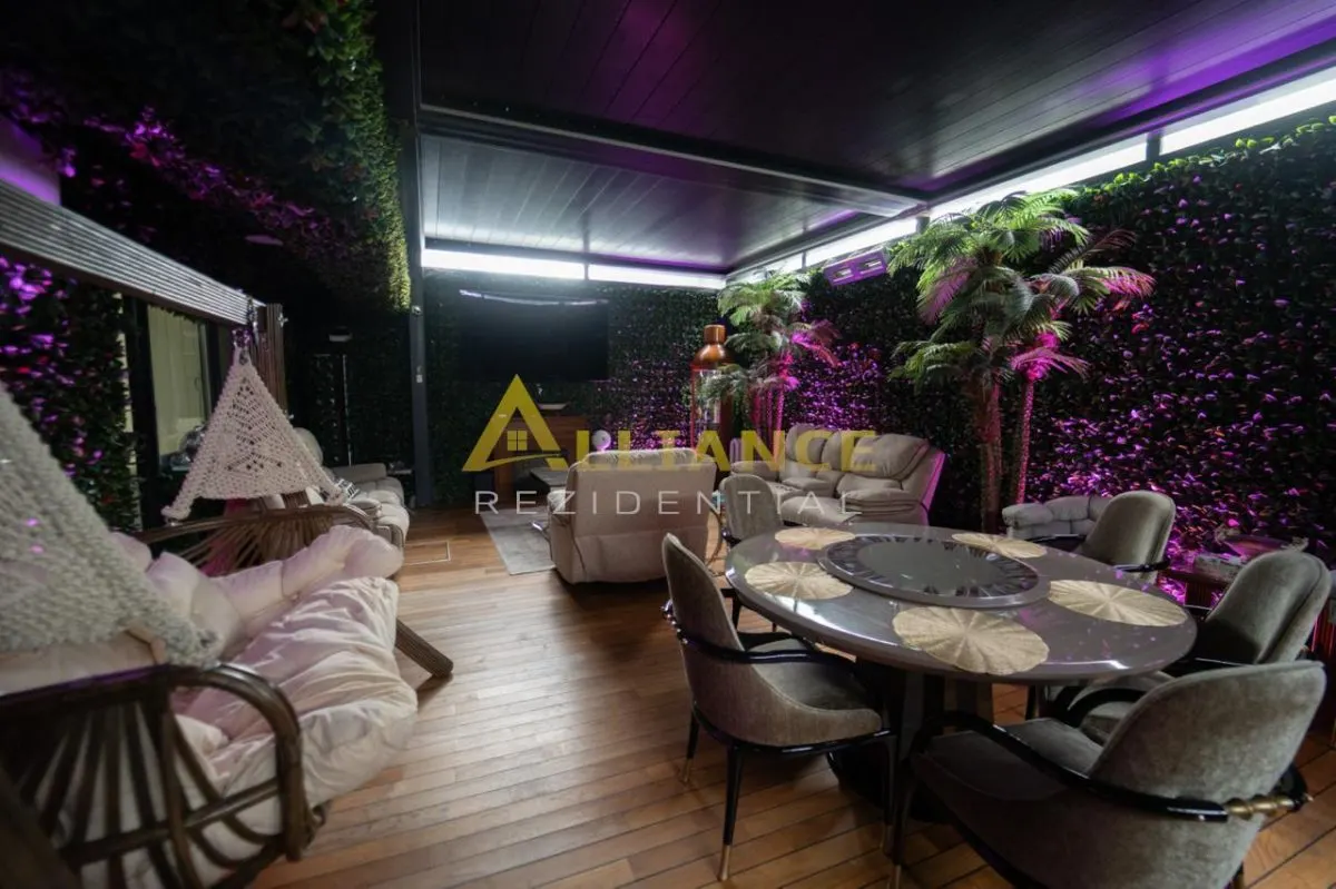 Casă tip townhouse de vânzare P+1E+M | 265 mp utili | 7 camere | terasă închisă | 3 locuri parcare - foto 6