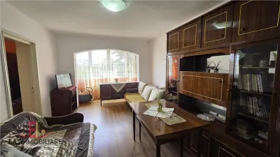 Apartament 2 camere, Bodor Peter, et 2 , Semicentral - Targu Mures