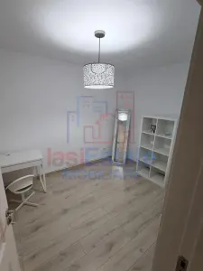 Apartament 3 Camere Podu Ros - Liceul Emil Racovita - foto 3