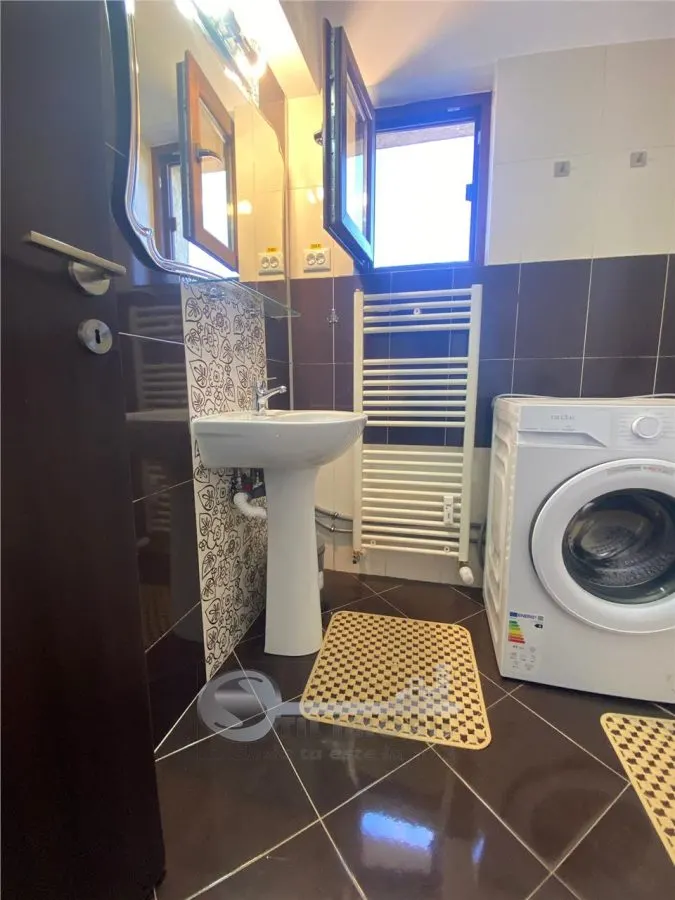 Apartament cu o camera open space  - lângă facultăţi - Tudor V. - 390EUR - foto 6