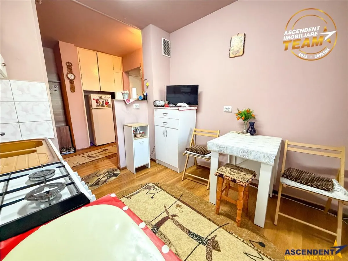 Apartament 2 camere, decomandat, etaj 2,  Lenin, Sfantu Gheorghe - foto 14