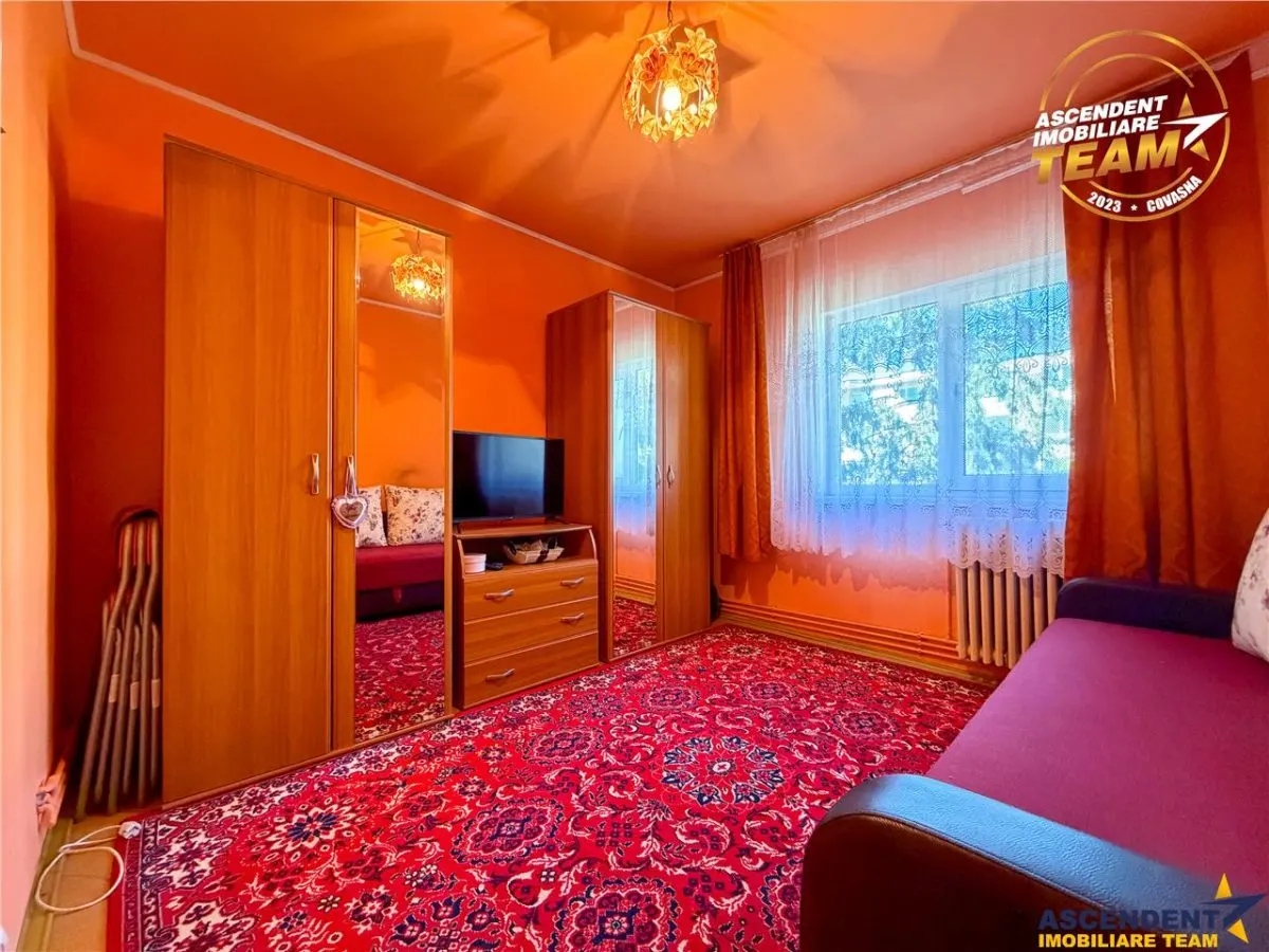 Apartament 2 camere, decomandat, etaj 2,  Lenin, Sfantu Gheorghe - foto 5