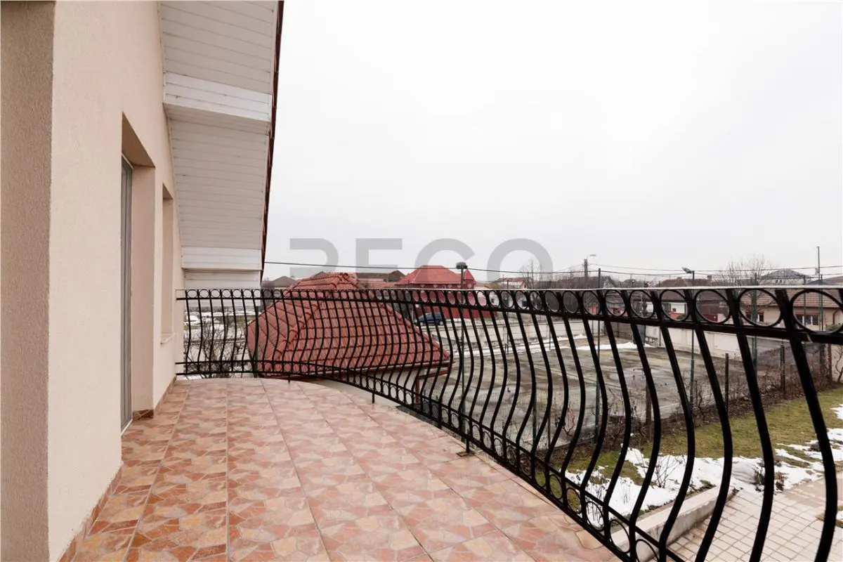 RECO Vila 5 camere, zona Grigorescu, curte mare si garaj - foto 19