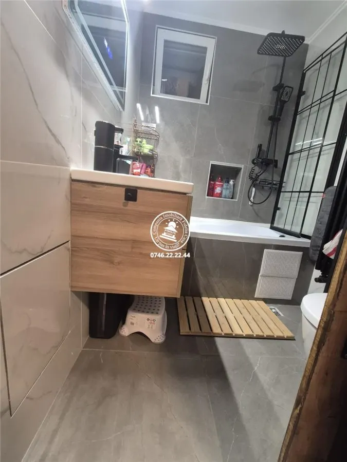 Vanzare apartament 4 camere ALEXANDRU cel BUN -IASI - foto 8