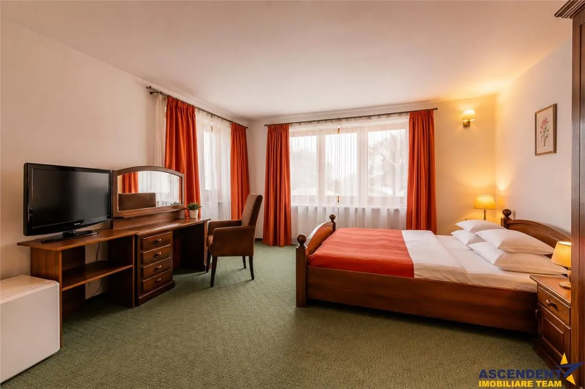 Refugiu turistic& rezidential, panorama asupra Brasovului, pe 1.500 mp teren, Drumul Poienii, Brasov - foto 13