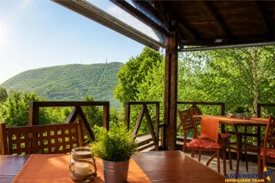 Refugiu turistic& rezidential, panorama asupra Brasovului, pe 1.500 mp teren, Drumul Poienii, Brasov - foto 4