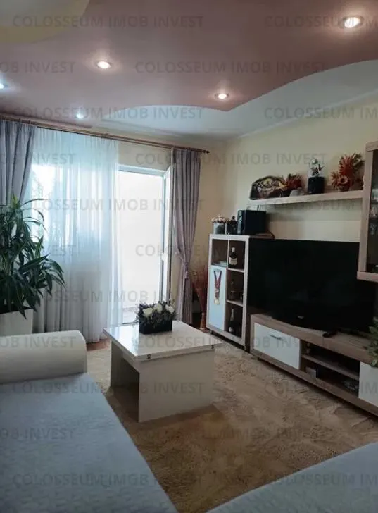 Apartament 3 camere, decomandat - zona Astra - foto 1