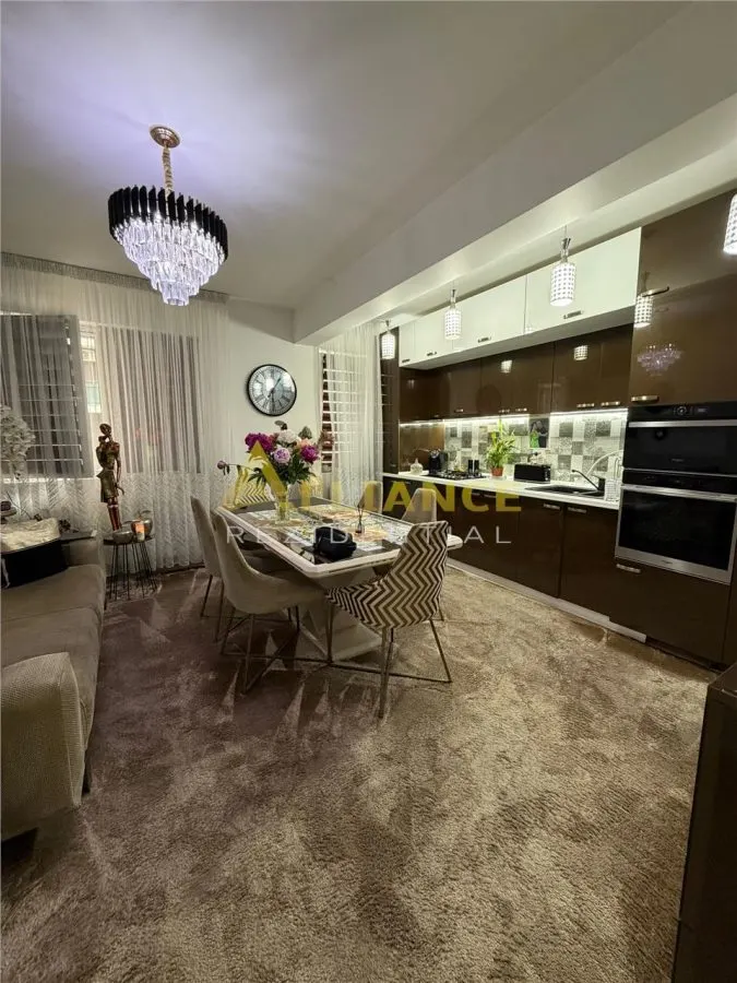 Sector 4 Metrou Aparatorii Patriei Apartament 2 Camere Mobilat si Utilat - foto 2
