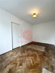Apartament 2 Camere Semidecomandat, Etaj Intermediar, Tomis Nord Ciresica - foto 5