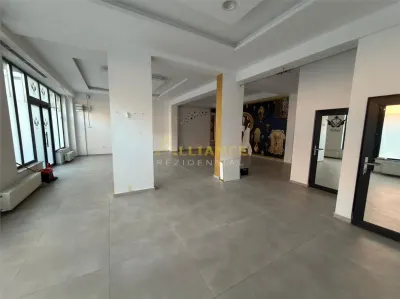 Spatiu comercial de vanzare â€“ 88 mp â€“ 2 locuri de parcare â€“ ideal investitie sau afacere - foto 3