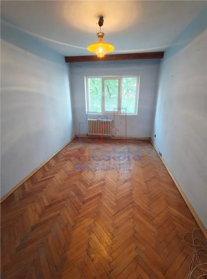 Zona Podu Ros Apartament 2 camere Decomandat - foto 13