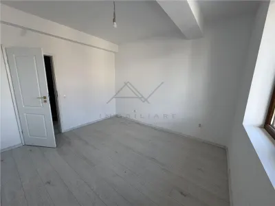 DE VANZARE VILA BRAGADIRU CELOFIBREI 4 CAMERE | TOATE UTILITATILE - foto 23