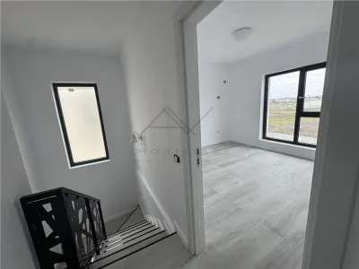 VILA DE VANZARE DOMNESTI LA CHEIE 4 CAMERE - TEREN- PANOURI FOTOVOLTAICE - foto 17