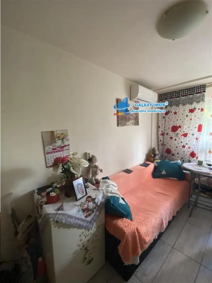 GARSONIERA  DE VANZARE IACOB ANDREI FERENTARI - foto 6