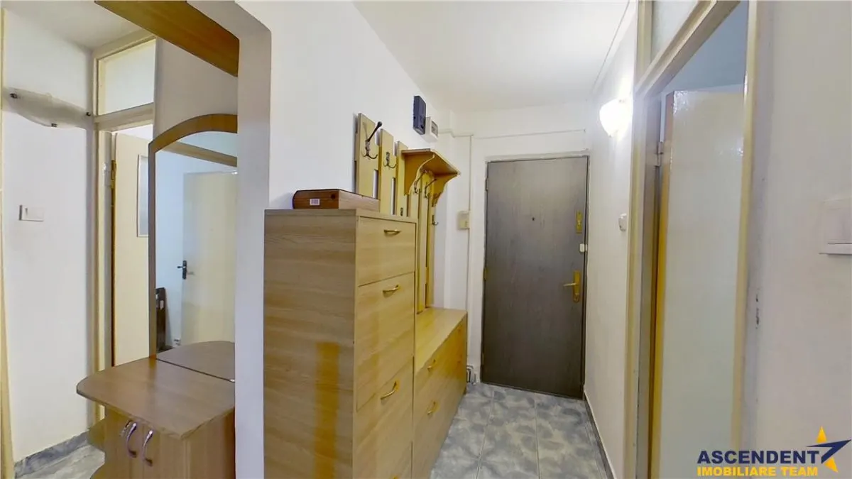 Decomandat, 3 camere, 2 bai, spatiu verde, mobilat, utilat, boxa, Faget, Brasov - foto 13