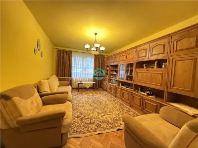 Apartament cu 3 camere, mobilat si utilat in Unirii - Targu Mures