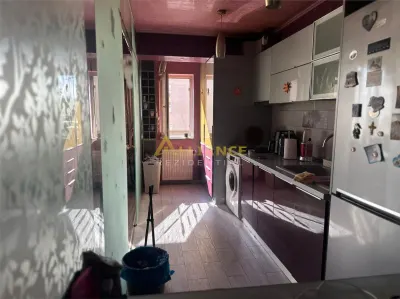 Apartament spatios cu 3 camere Aurel Persu - foto 2