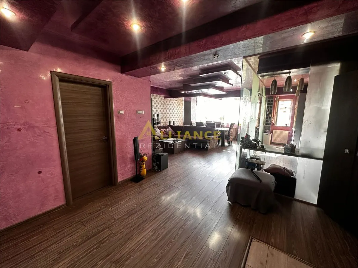 Apartament spatios cu 3 camere Aurel Persu - foto 9