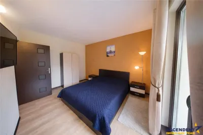 In ambientul statiunii Poiana Brasov,etaj1, 2bai,terasa la 360 grade,parcare asigurata - foto 3