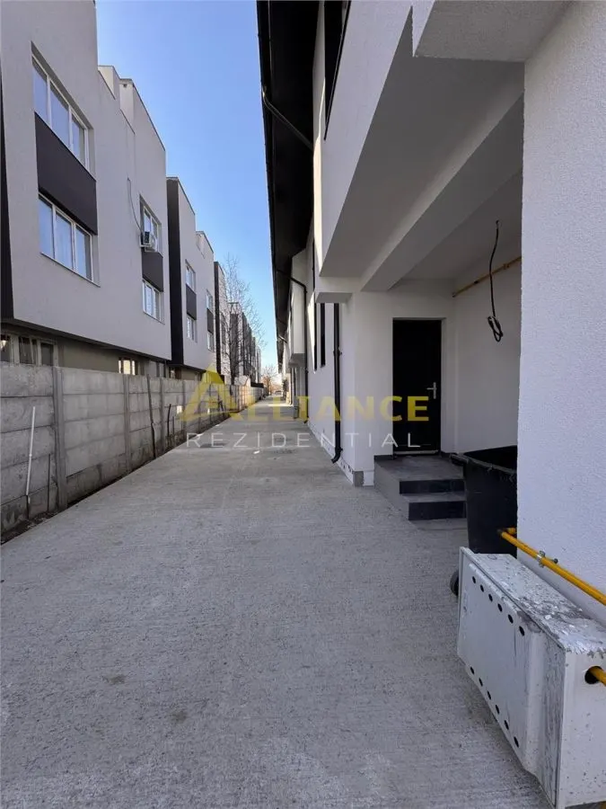 Vila P+1 ~ 4 camere -2 bai { Popesti - Leordeni } - foto 1