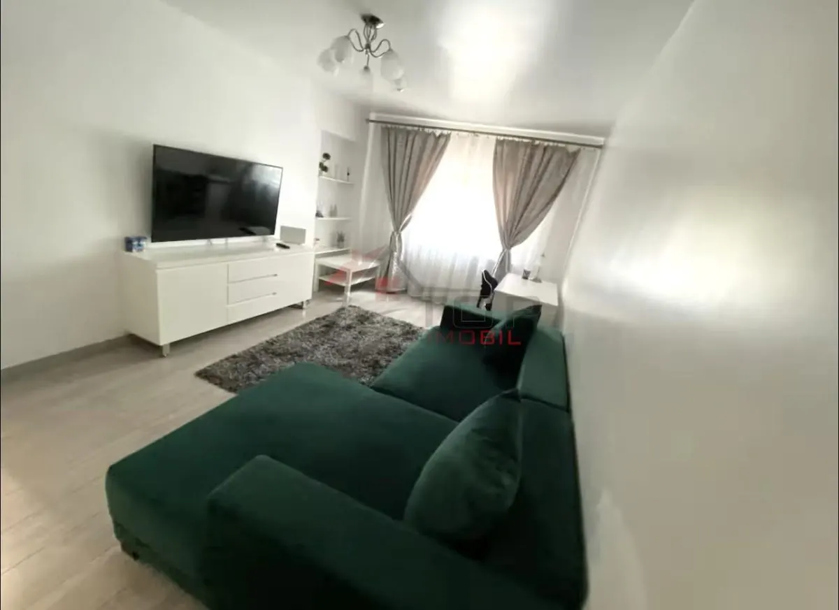 Inchiriere apartament 2 camere-Alexandru cel Bun - foto 1