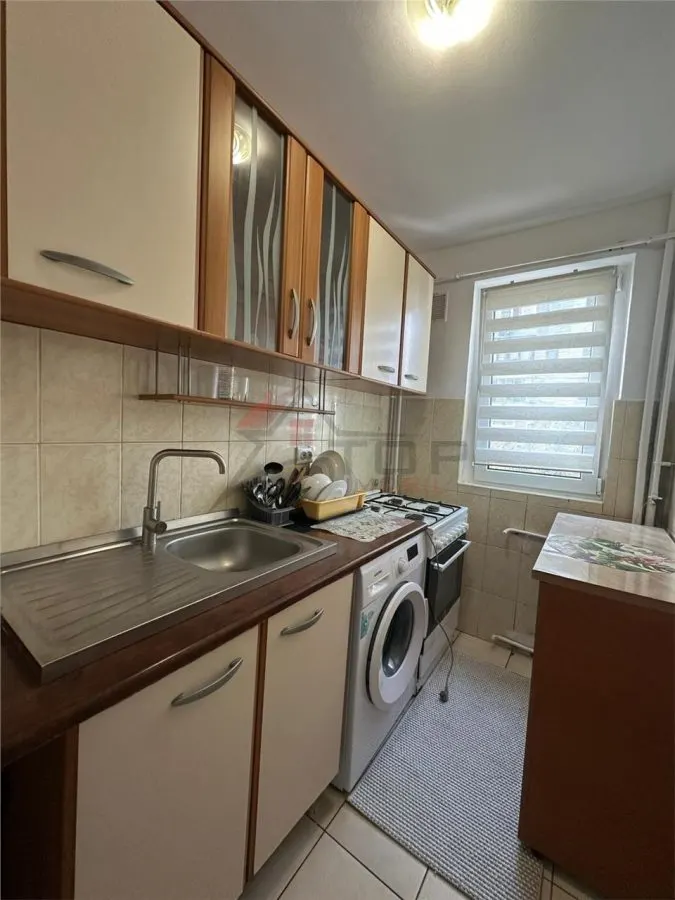 Inchiriere  Apartament cu 2 camere Podu Ros - foto 3
