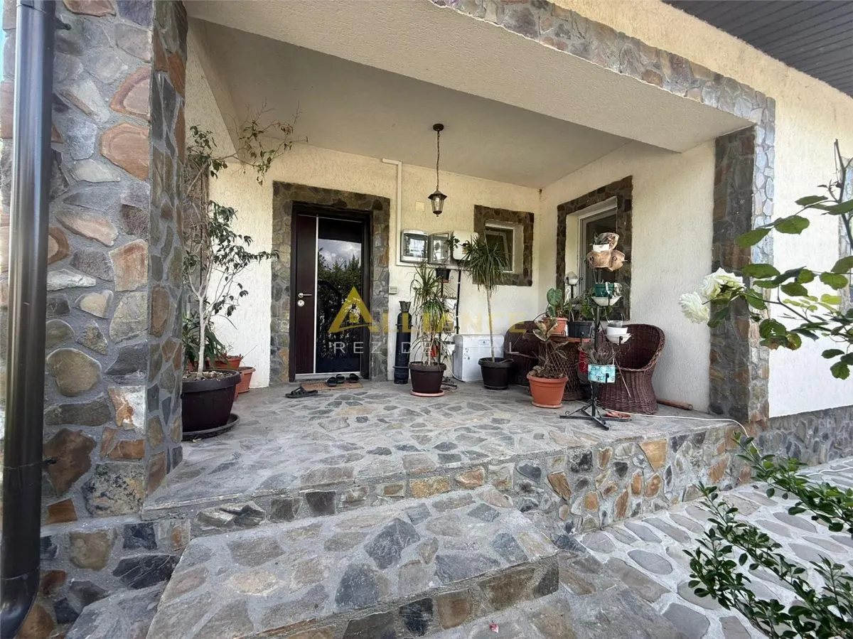 Centru Magurele- Casa Pe Parter-4 Camere-4 Bai-Mobilata/Utilata - foto 1