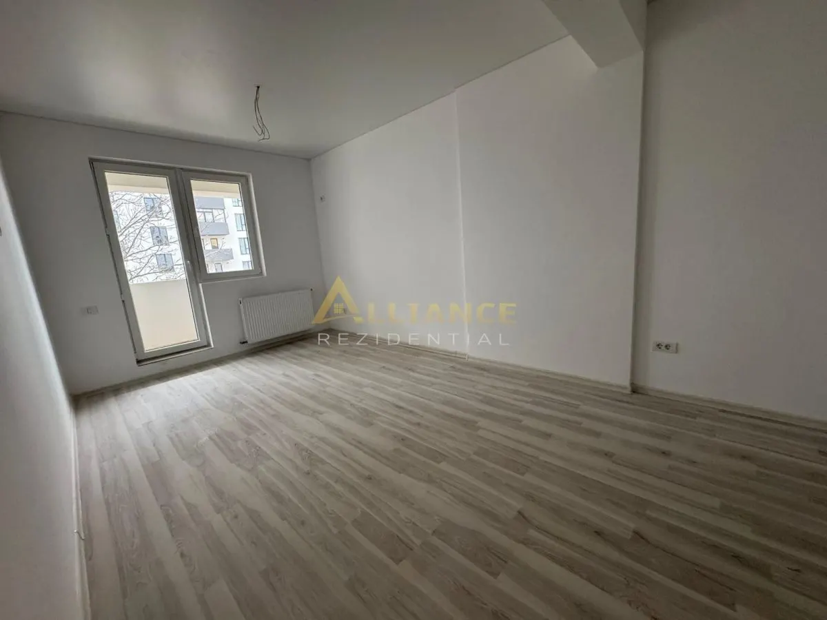 Apartament 2 Cam de Vanzare | Strada Solstitiului | Parcare Inclusa - foto 2