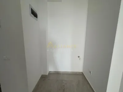 Apartament 2 Cam de Vanzare | Strada Solstitiului | Parcare Inclusa - foto 5