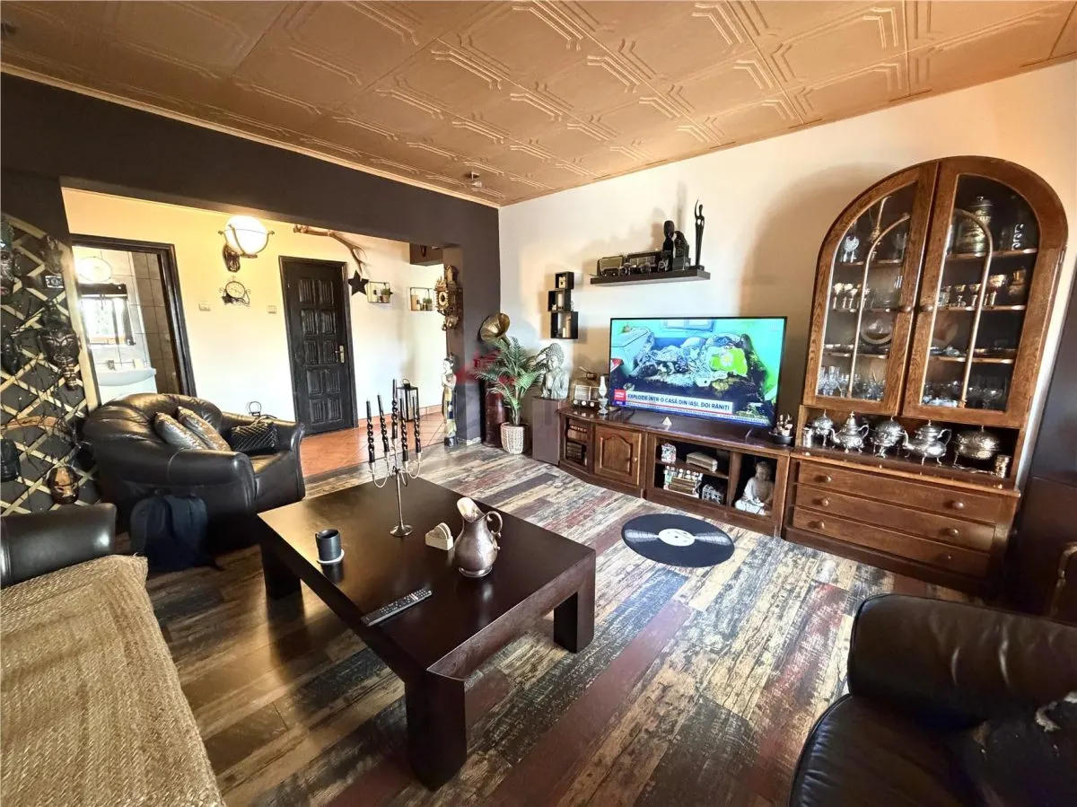 Apartament 4 camere + garaj-  Nicolina Belvedere - foto 8