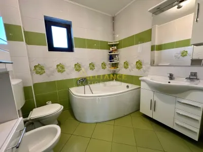 Exclusivitate â€“ Casa moderna P+1+M | 5 camere | Mutare Imediata - foto 12