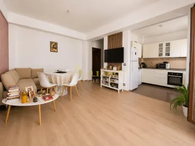 Apartament 2 camere cu boxa si parcare inclusa, Bulevardul Nicolae Grigorescu - foto 1
