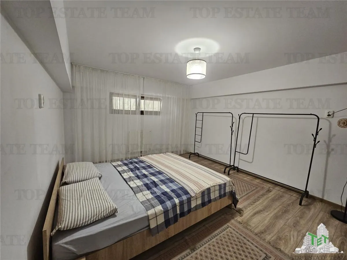 Apartament deosebit, 4 camere, 3 dormitoare - in vila cu intrare separata - o oaza de liniste in inima Constantei - foto 11
