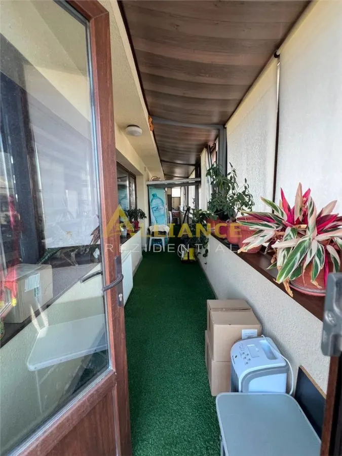 Penthouse - Terasa 107 mp - 2 Bai - Mobilat si Utilat - foto 2