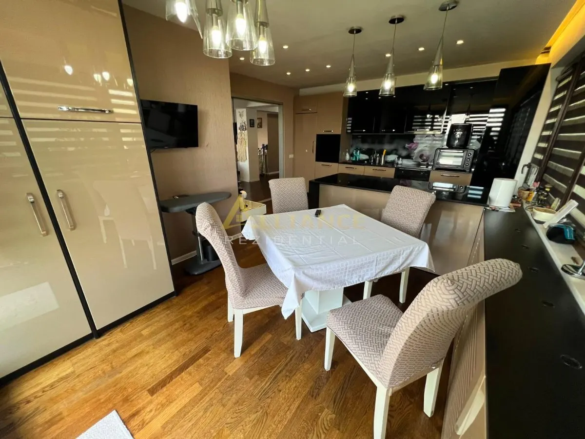 Penthouse - Terasa 107 mp - 2 Bai - Mobilat si Utilat - foto 11
