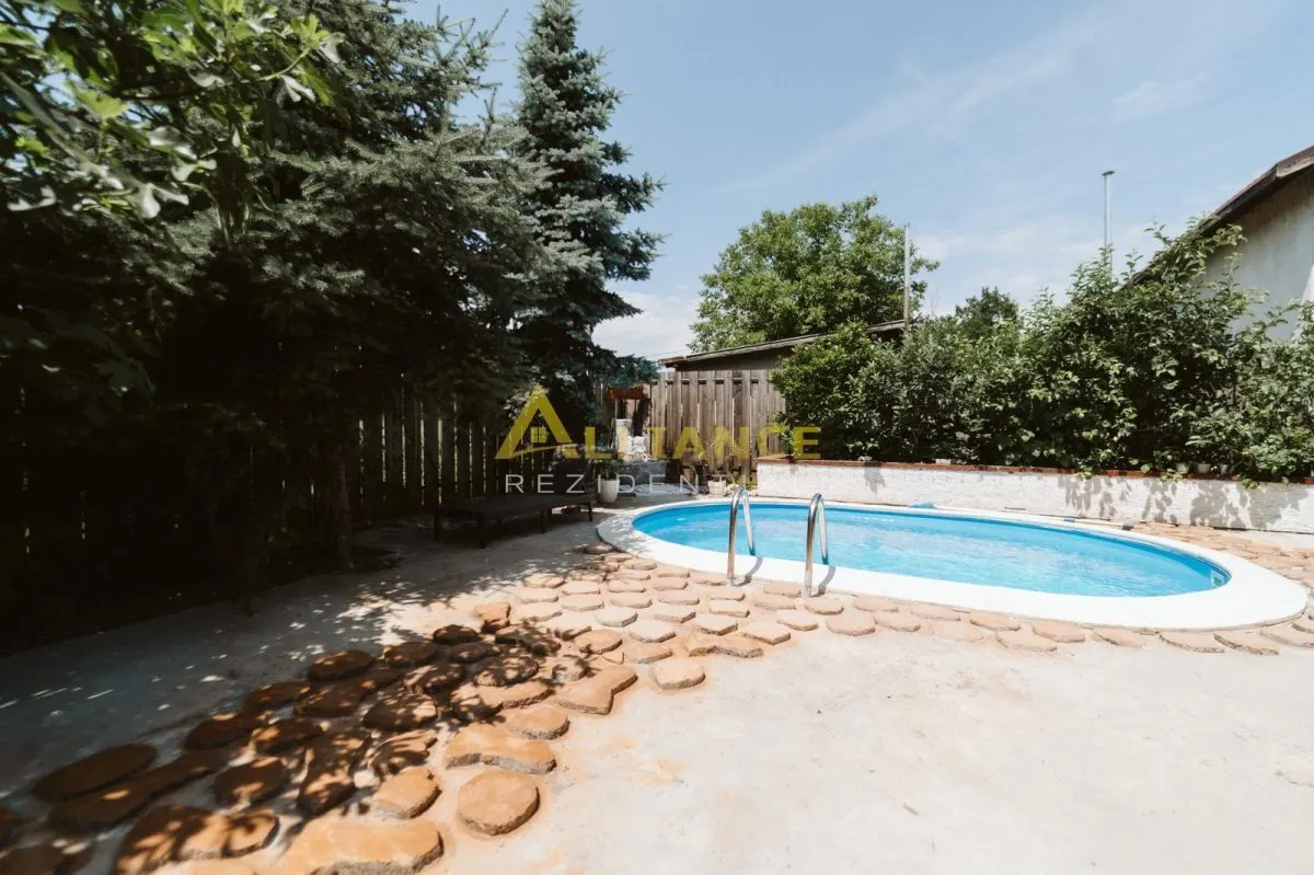Vilă premium cu piscină, eficiență energetică și spații generoase pentru întreaga familie - foto 4
